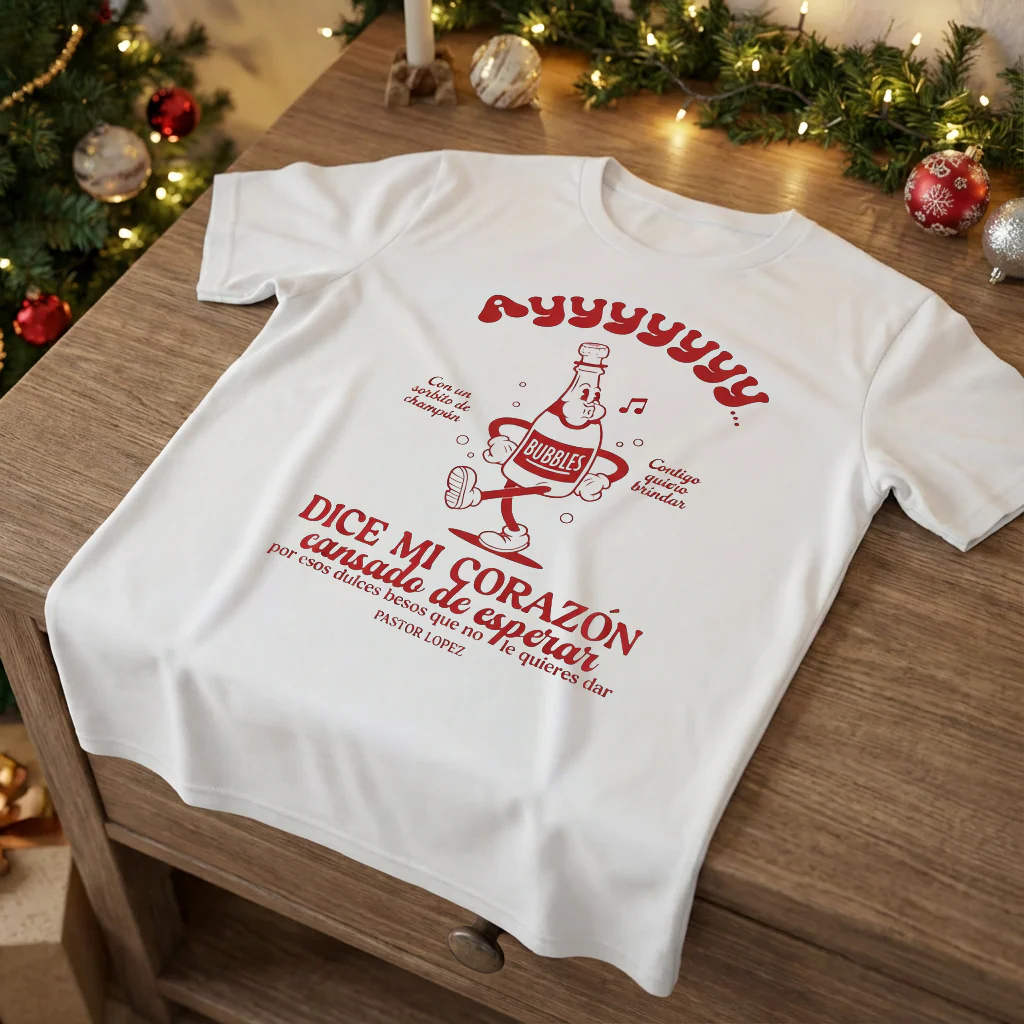 Camiseta Navideña Ayy Dice Mi Corazón Cansado De esperar Rojo - Image 2