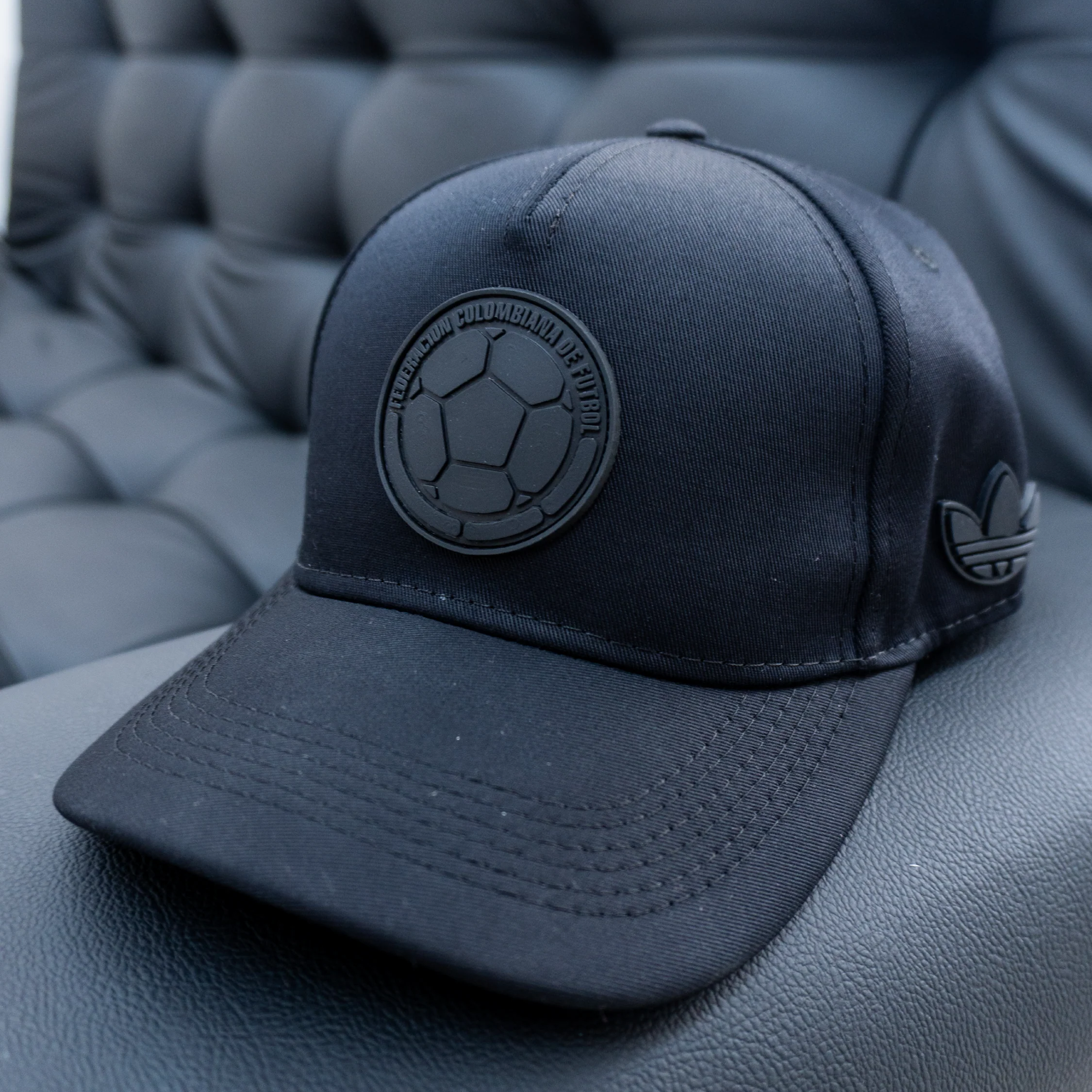 Gorra Selección Colombia Mundial 2026 | Negro | Karisma - Image 2