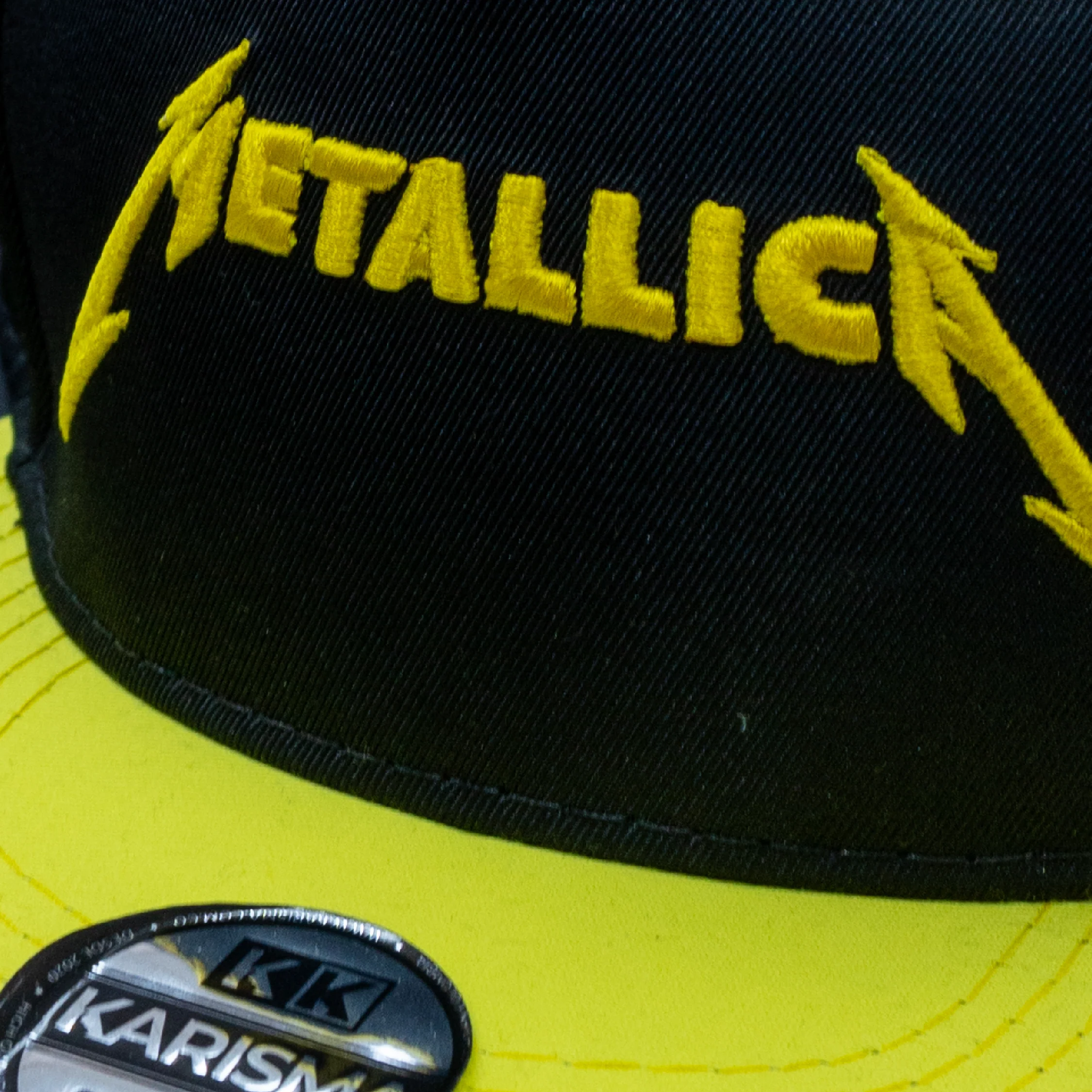 Gorra Snapback Metallica | Logo Premium Doble Tono | Karisma - Image 7